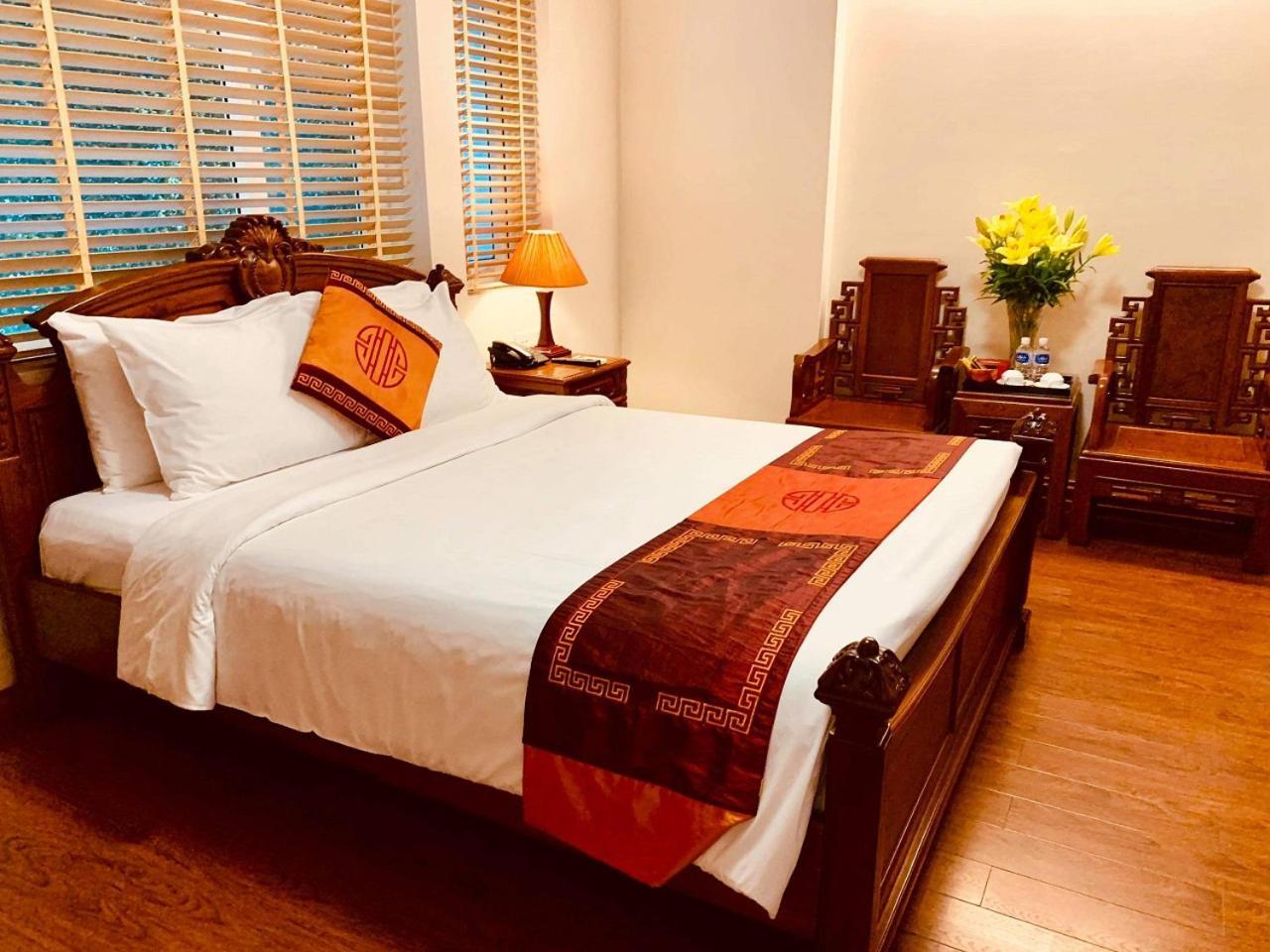 Phoenix Palace Hotel Hanoi & Spa ภายนอก รูปภาพ